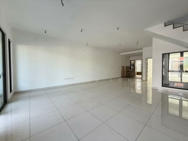 2-storey Terraced House for Sale in Elmina (Shah Alam) - Daphne Loh - Living Room - PropertyGuru.com.my