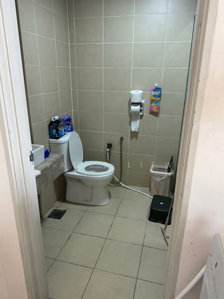 Service Residence for Rent at Starz Valley - Yance Liew - Bathroom - PropertyGuru.com.my