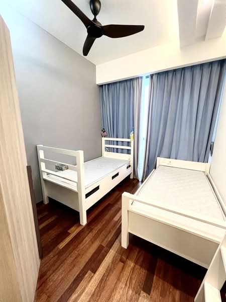 Condominium for Sale at Queens Residences Q1 @ Queens Waterfront - Minggie . - Bedroom - PropertyGuru.com.my