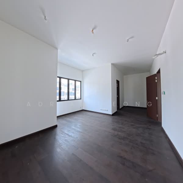 Semi-Detached House for Sale in Bandar Kinrara Seksyen 8 (Bandar Kinrara) - Adrian Leong - Living Room - PropertyGuru.com.my