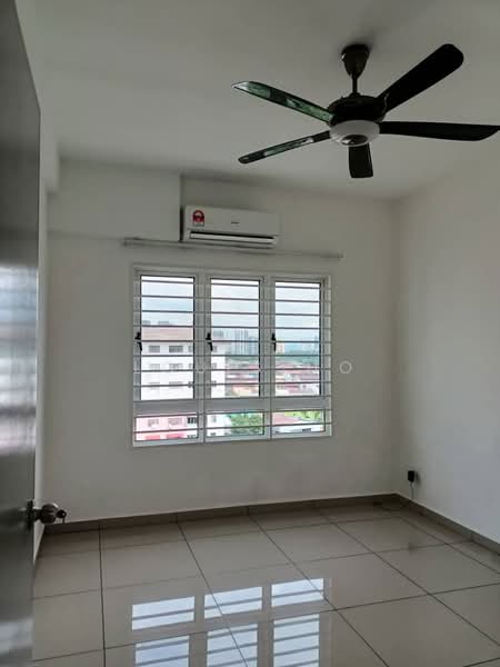 The Edge Residence untuk Untuk Disewa - RM 1,800 /bulan, Apr 2026 - Interior - PropertyGuru.com.my