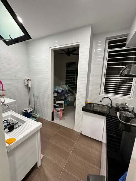 Service Residence for Sale at Fortune Perdana - BC TAN - Kitchen - PropertyGuru.com.my