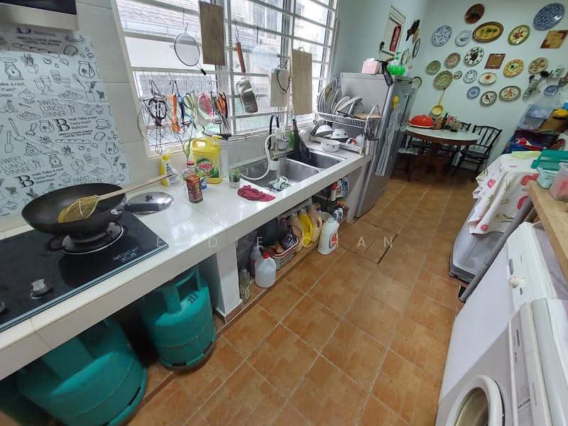 Rumah Teres 2-Tingkat untuk Dijual di Taman Sierra Ukay (Ulu Kelang) - Eddie Chan - Kitchen - PropertyGuru.com.my