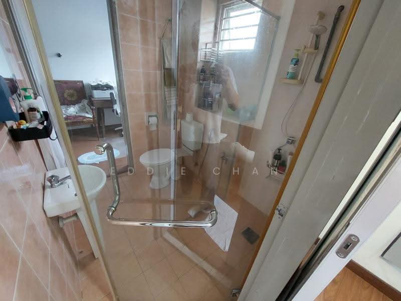 Rumah Teres 2-Tingkat untuk Dijual di Taman Sierra Ukay (Ulu Kelang) - Eddie Chan - Bathroom - PropertyGuru.com.my
