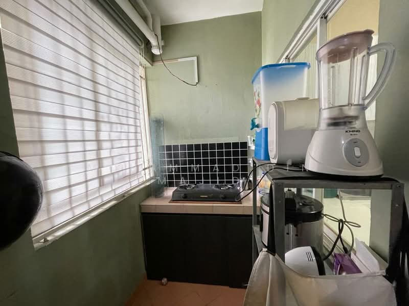 Condominium for Sale at Desa Impiana - Mohammad Din Majid - Kitchen - PropertyGuru.com.my