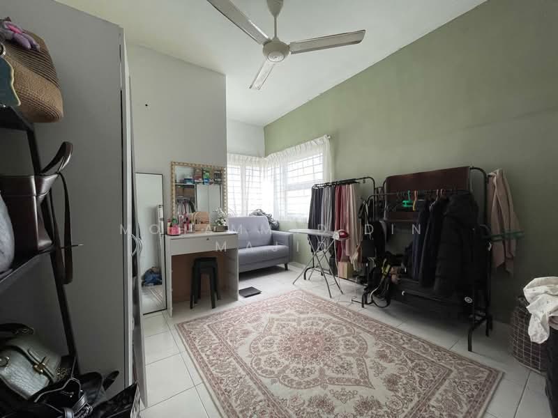 Condominium for Sale at Desa Impiana - Mohammad Din Majid - Bedroom - PropertyGuru.com.my