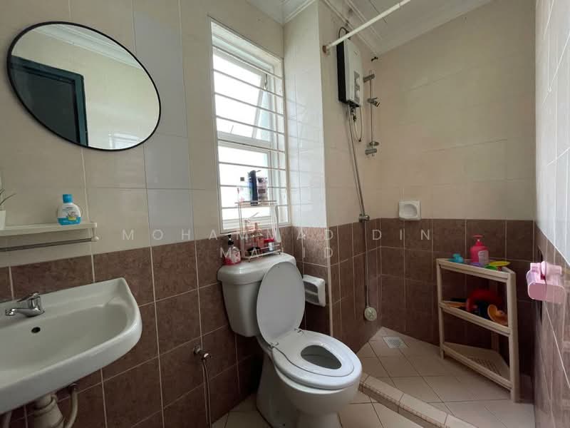 Condominium for Sale at Desa Impiana - Mohammad Din Majid - Bathroom - PropertyGuru.com.my