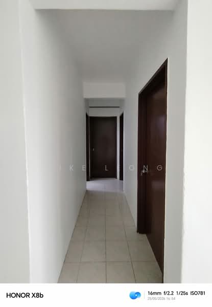 Pangsapuri untuk Dijual di Casa Riana - Mike Leong - Corridor - PropertyGuru.com.my