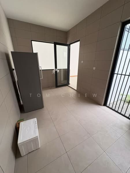 3-storey Terraced House for Sale in Senibong (Permas Jaya) - Tom Chiew - Interior - PropertyGuru.com.my