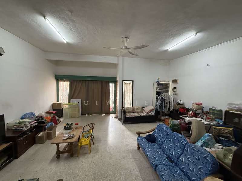 Taman Connaught untuk Untuk Dijual - RM 785,000, Mac 2026 - Living Room - PropertyGuru.com.my