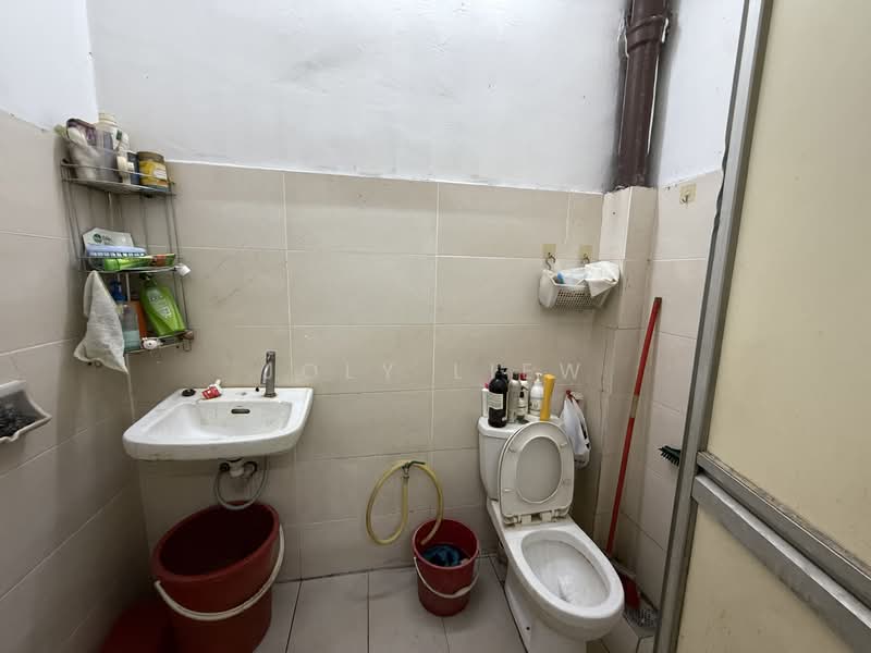 Taman Connaught untuk Untuk Dijual - RM 785,000, Mac 2026 - Bathroom - PropertyGuru.com.my
