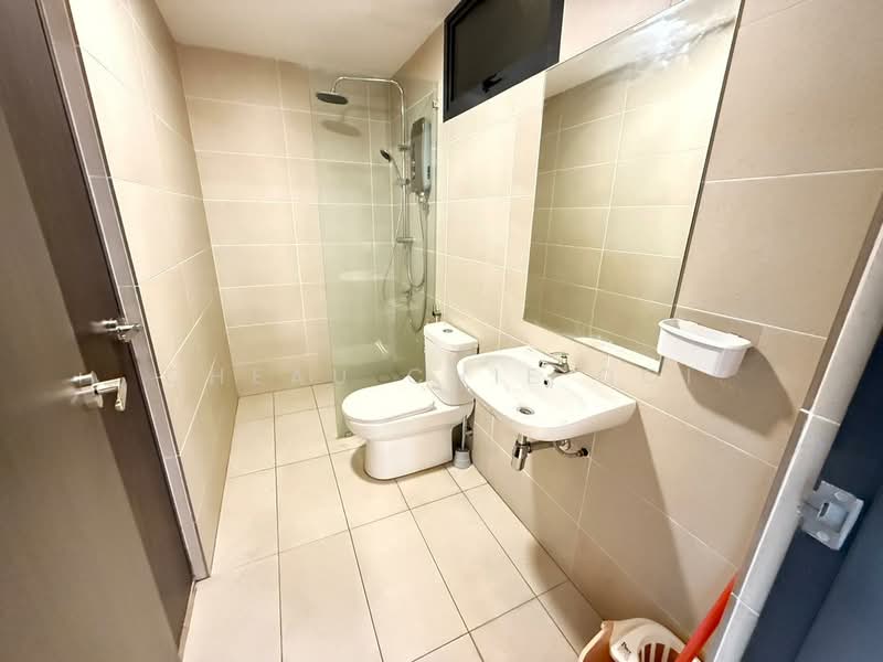 Anggun Residences untuk Untuk Disewa - RM 2,000 /bulan, Mac 2026 - Bathroom - PropertyGuru.com.my
