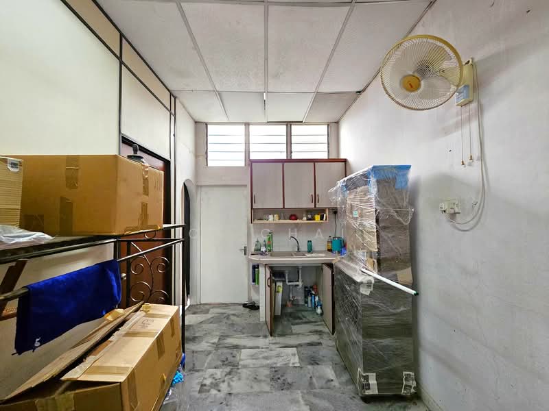 TAMAN CHEESEMAN, GEORGETOWN untuk Untuk Dijual - RM 1,600,000, Mac 2026 - Kitchen - PropertyGuru.com.my