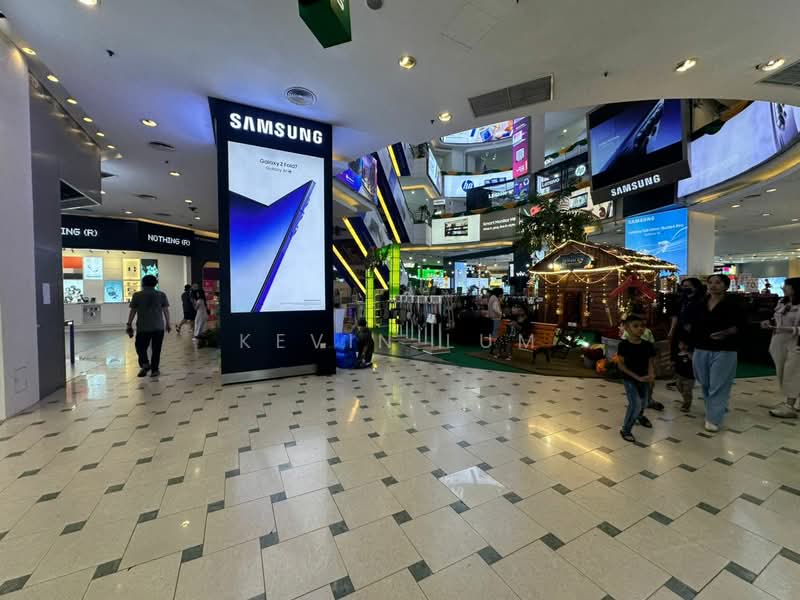 Shop for Rent in Bukit Bintang (KL City Centre) - Kevin Lum - Interior - PropertyGuru.com.my