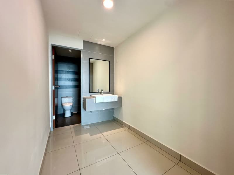 Servis Apartment untuk Dijual di G Residence - Kevin Lok - Bathroom - PropertyGuru.com.my