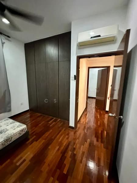Rumah Teres 2 Tingkat untuk Dijual di Leisure Farm (Gelang Patah) - CS Tan - Bedroom - PropertyGuru.com.my