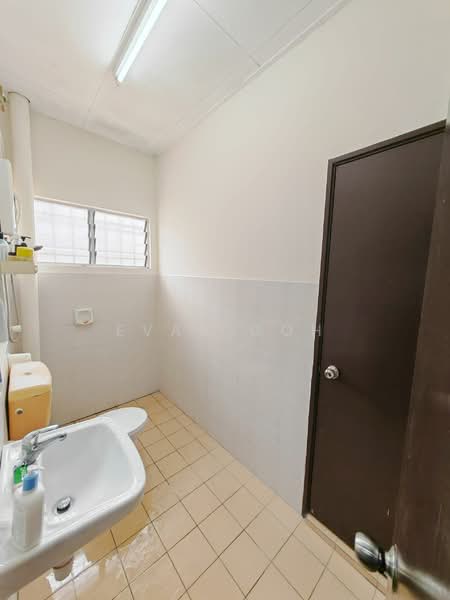 Saujana Puchong SP10 untuk Untuk Dijual - RM 670,000, Mac 2026 - Bathroom - PropertyGuru.com.my