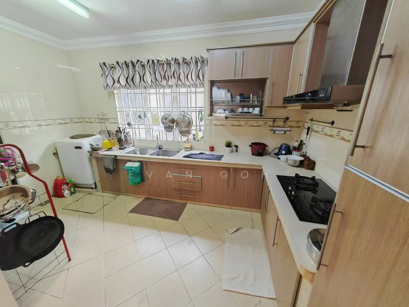 Saujana Puchong SP10 untuk Untuk Dijual - RM 670,000, Mac 2026 - Kitchen - PropertyGuru.com.my