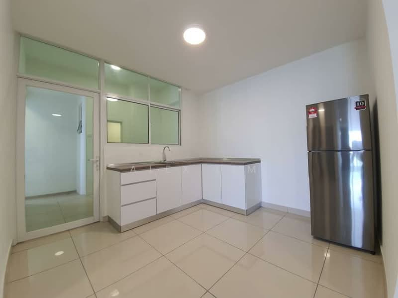Skyridge Garden untuk Untuk Disewa - RM 2,300 /bulan, Mac 2026 - Kitchen - PropertyGuru.com.my