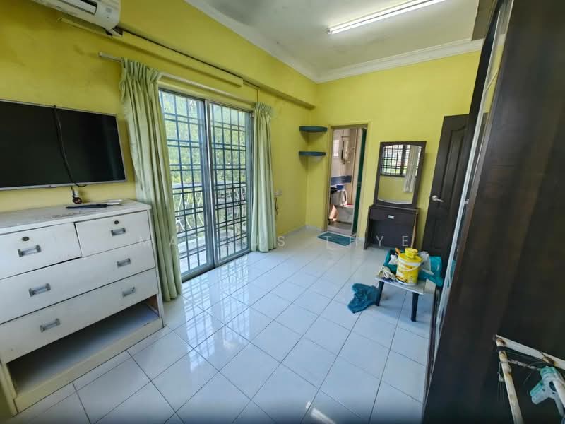 Sri Kenari Apartment untuk Untuk Dijual - RM 298,000, Mac 2026 - Bedroom - PropertyGuru.com.my