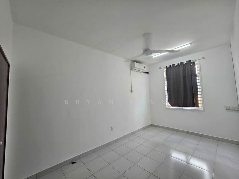 Taman Scientex Kulai 2 untuk Untuk Disewa - RM 2,000 /bulan, Mac 2026 - Interior - PropertyGuru.com.my