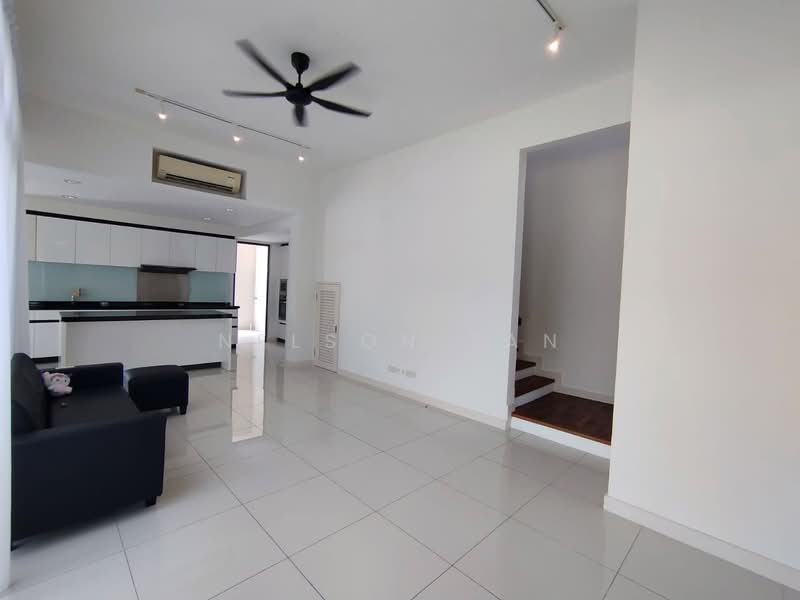 For Rent - Avira Medini Iskandar