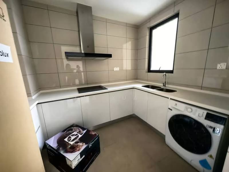 Service Residence for Sale at The Park Sky Residence - Jia Xuan - Kitchen - PropertyGuru.com.my