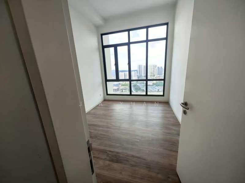 Service Residence for Sale at The Park Sky Residence - Jia Xuan - View - PropertyGuru.com.my