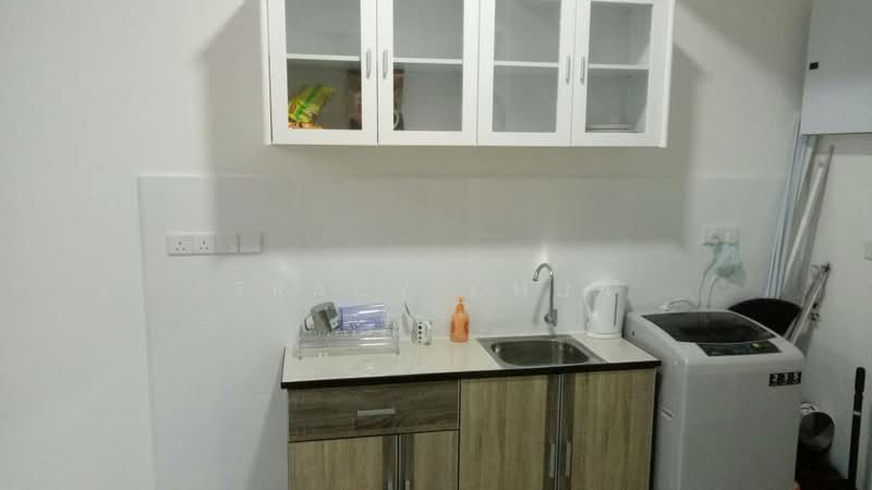 Paramount Utropolis untuk Untuk Disewa - RM 1,100 /bulan, Mac 2026 - Kitchen - PropertyGuru.com.my