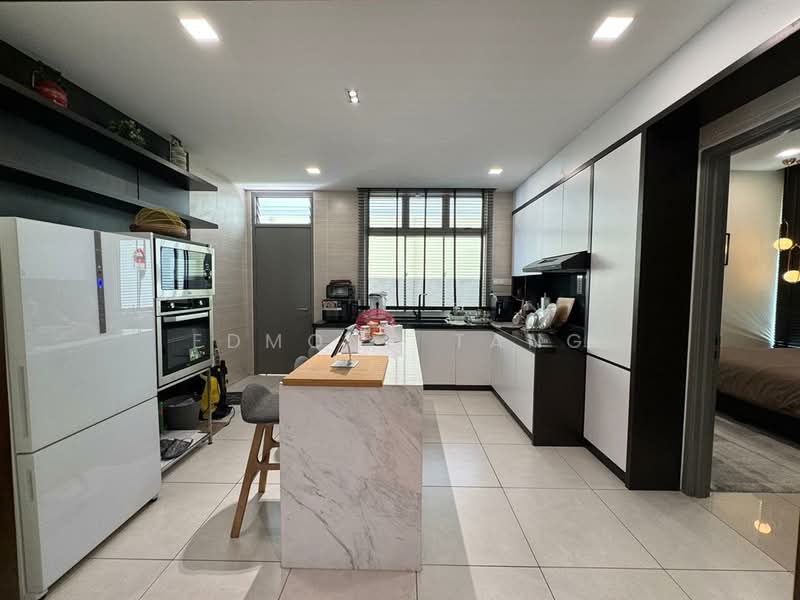 Semi-Detached House for Sale in Taman Sutera (Johor Bahru) - Edmond Tang - Kitchen - PropertyGuru.com.my
