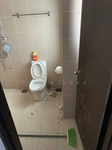 2-storey Terraced House for Sale in M Residence 2 (Rawang) - Ethan Loke - Bathroom - PropertyGuru.com.my