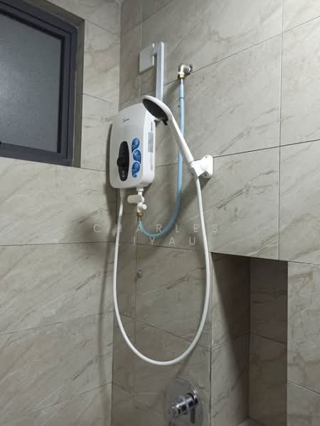 Condominium for Rent at The Holmes 2 - Charles Liyau - Bathroom - PropertyGuru.com.my