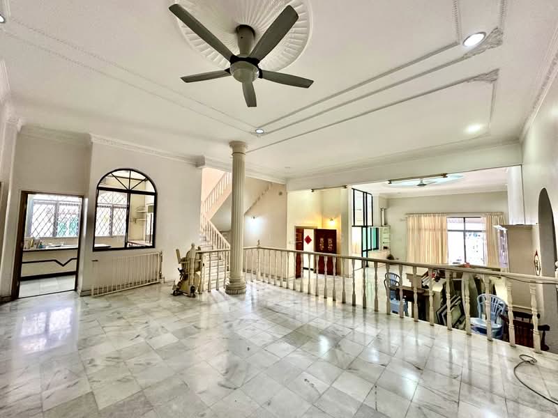 Bungalow for Sale in Taman Taynton View (Cheras) - Michelle Siow - Living Room - PropertyGuru.com.my