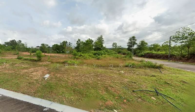 Bungalow Land in Nasa City - 2