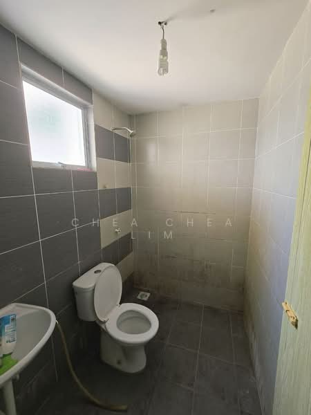Tanjung Rambutan untuk Untuk Dijual - RM 348,000, Mac 2026 - Bathroom - PropertyGuru.com.my