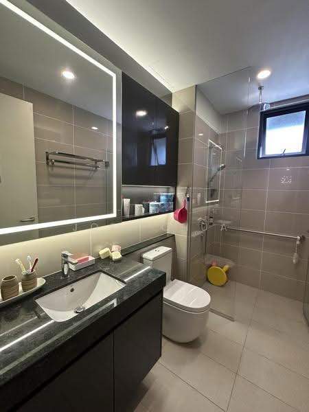 Service Residence for Sale at The Park 2 - Joey Chua - Bathroom - PropertyGuru.com.my