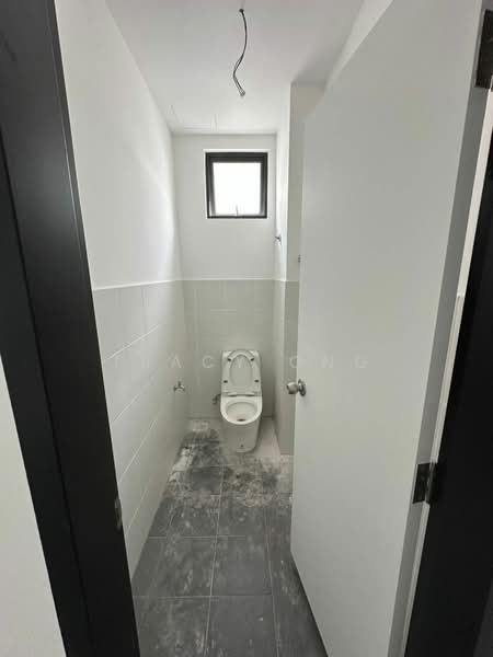 Shop for Rent in Eco Botanic 2 (Iskandar Puteri (Nusajaya)) - Tracy Ong - Bathroom - PropertyGuru.com.my