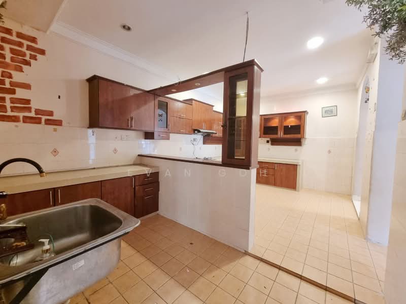 Semi-Detached House for Sale in Bandar Bukit Puchong 2 (Puchong) - Evan Goh - Kitchen - PropertyGuru.com.my