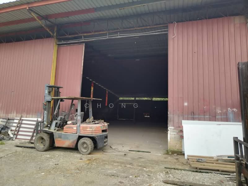 Factory for Rent in Taman Hulu Langat Jaya (Cheras) - Chong . - Exterior - PropertyGuru.com.my