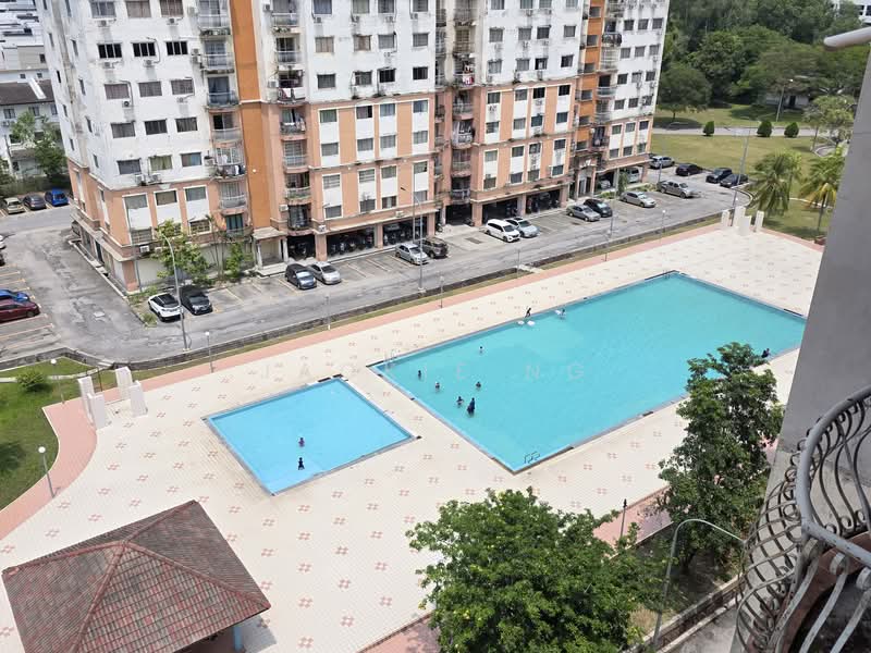 Kondominium untuk Dijual di Sri Hijau - Jackie Ng - Swimming Pool (Condo Facility) - PropertyGuru.com.my