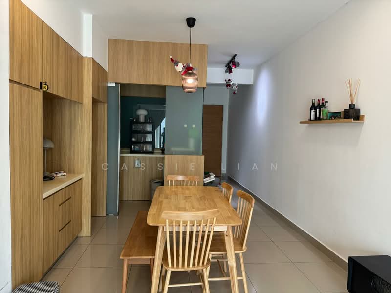 Service Residence for Rent at The Leafz @ Dedaun - Cassie Lian - Dining Room - PropertyGuru.com.my