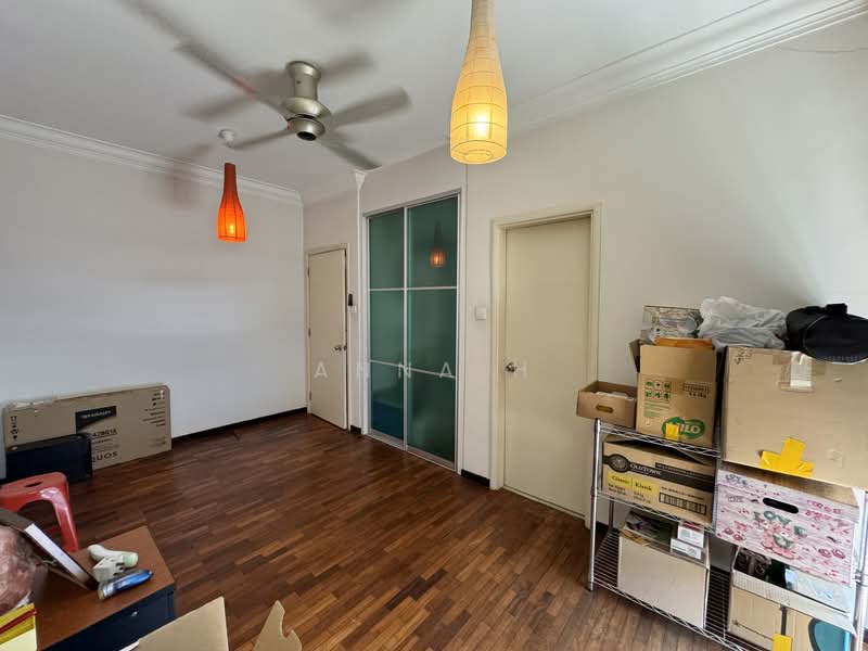 3-storey Terraced House for Sale in Taman Esplanad (Bukit Jalil) - Anna H - Living Room - PropertyGuru.com.my