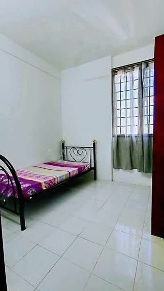 Untuk Disewa - Kingfisher Series