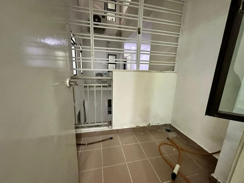 Apartment for Rent at Austin Regency (Pangsapuri Austin Perdana) - Vivian Ho - Balcony - PropertyGuru.com.my