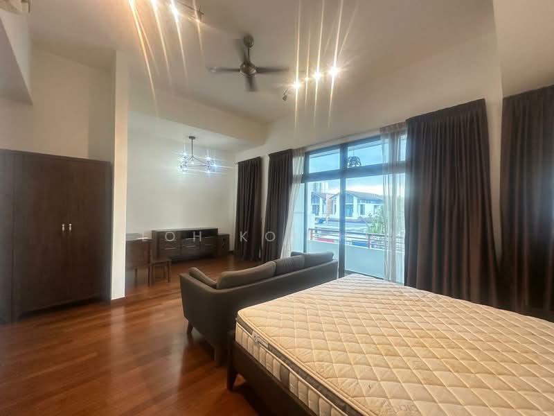 Cluster House for Sale in Iskandar Puteri (Nusajaya) (Johor) - Loh Kok Hui - Living Room - PropertyGuru.com.my
