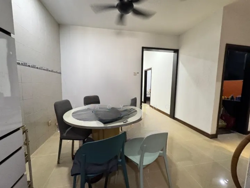 Taman Nusa Bestari untuk Untuk Dijual - RM 628,000, Mac 2026 - Dining Room - PropertyGuru.com.my