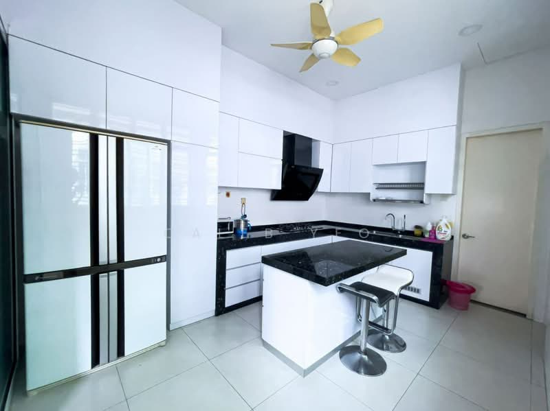 Taman Desa Tebrau untuk Untuk Dijual - RM 4,880,000, Mac 2026 - Kitchen - PropertyGuru.com.my