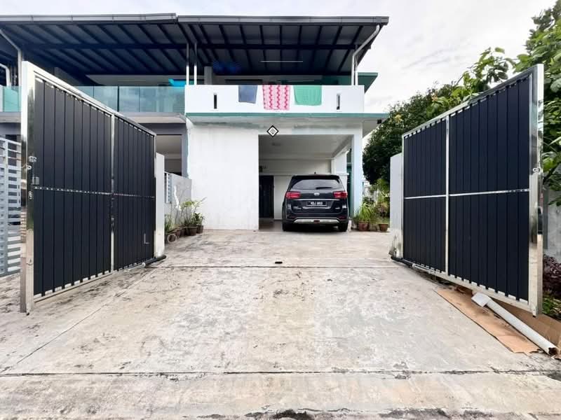 2-storey Terraced House for Sale in Taman Nusa Sentral (Iskandar Puteri (Nusajaya)) - Loh Kok Hui - Exterior - PropertyGuru.com.my