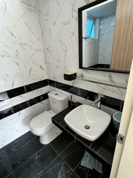 Kondominium untuk Disewa di QuayWest Residence - Sabrina Yap - Bathroom - PropertyGuru.com.my