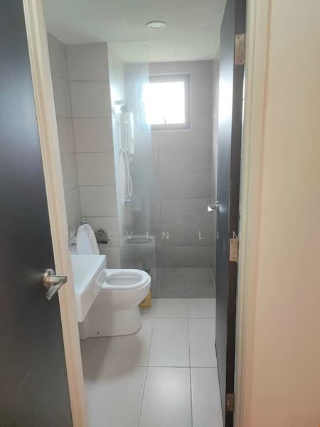 Condominium for Sale at TRI PINNACLE - Kelvin Lim - Bathroom - PropertyGuru.com.my